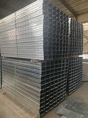 在工程中大家都會選擇熱浸鋅橋架的原因是什么？